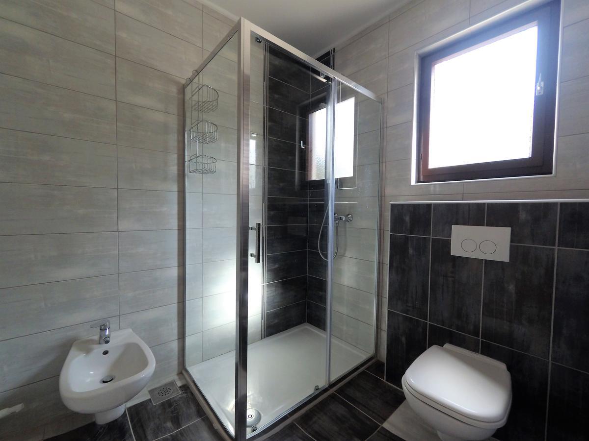 Apartments Monica نوفاليا الغرفة الصورة