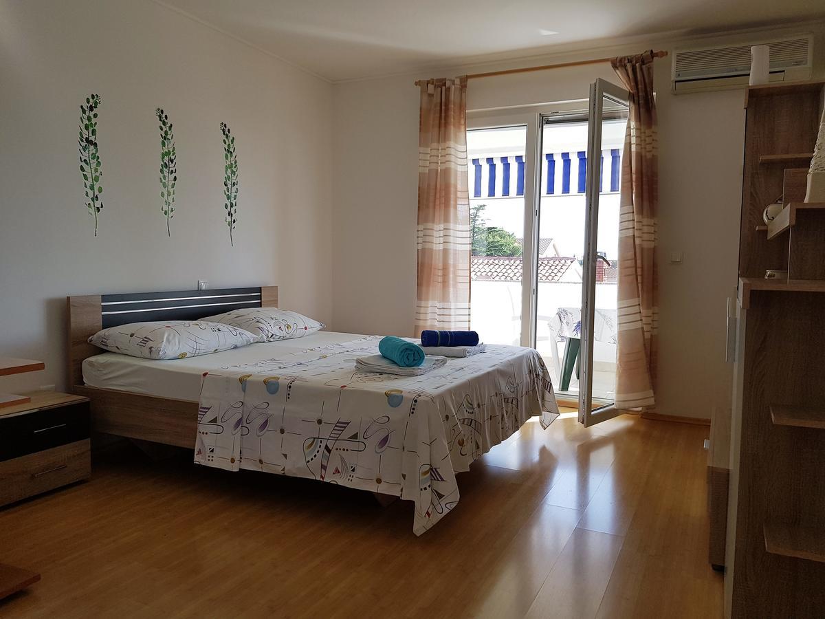 Apartments Monica نوفاليا المظهر الخارجي الصورة