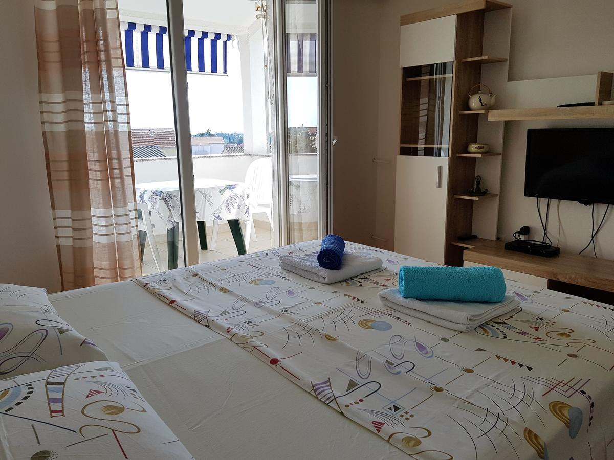 Apartments Monica نوفاليا المظهر الخارجي الصورة