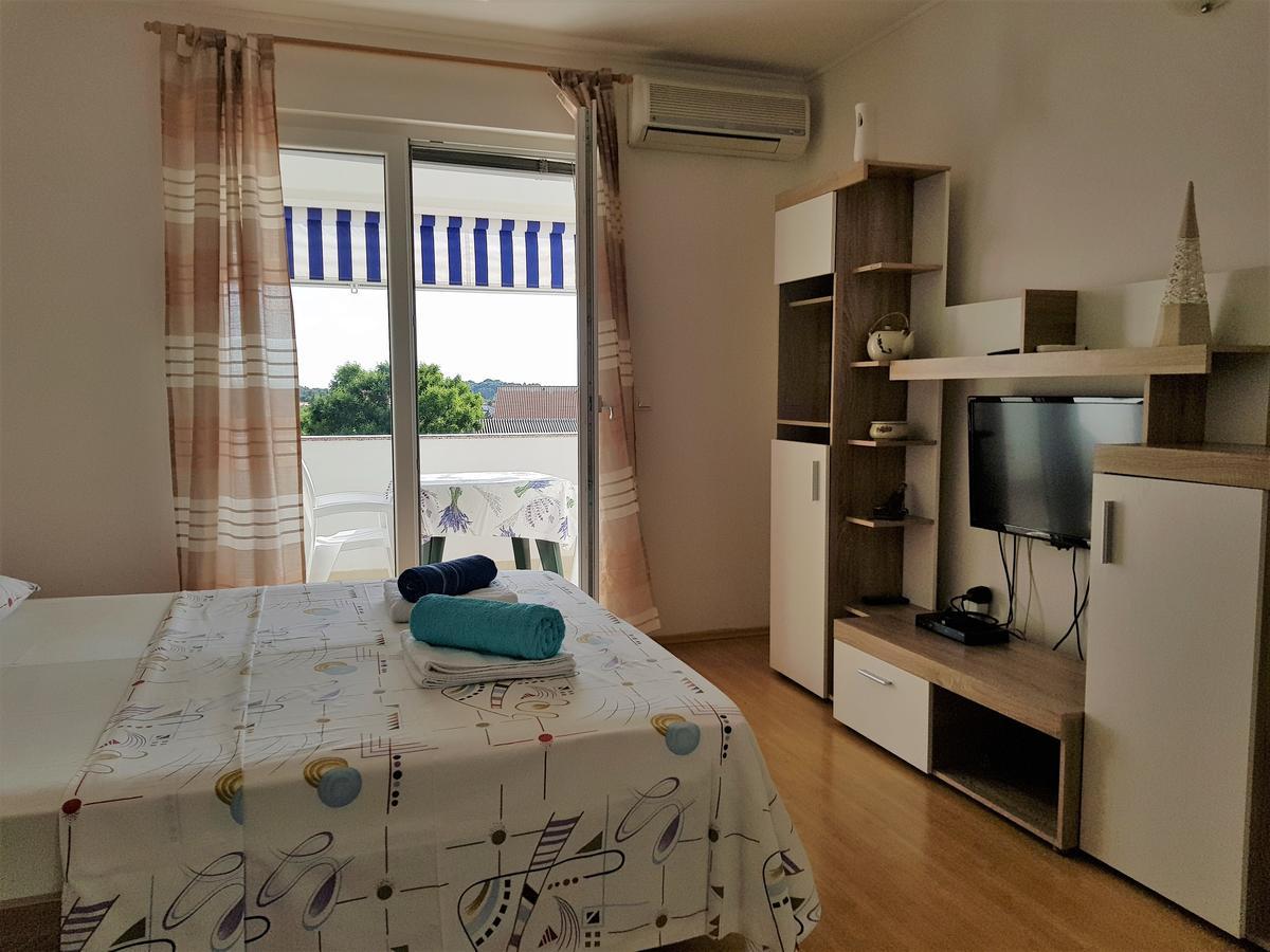 Apartments Monica نوفاليا المظهر الخارجي الصورة